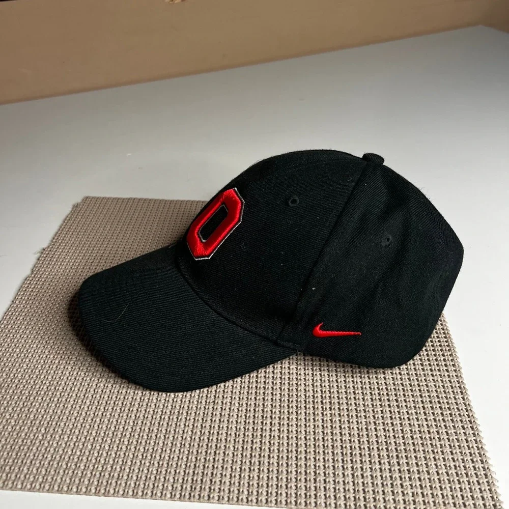 Nike Ohio State Buckeyes Hat Mens Black Red Adjustable OSU Baseball Cap OSFM